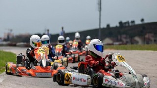 Otomobil Sporlarında Renkli Hafta Sonu