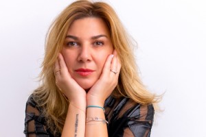 OYA DENİZYARAN’IN “DÜŞ UYKUSU” KİTABI İLE TANIŞMA ZAMANI