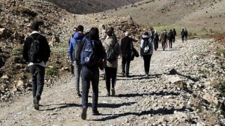 Van Büyükşehir Belediyesi İnköy ve Ağine Doğa Yürüyüşü Düzenledi