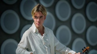 1 Gecede 8 Mevsim: Ödüllü Genç Keman Virtüozu Yury Revich 19 Aralık’ta CRR’de