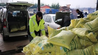Büyükşehir’in gübre desteği çiftçilerin yüzünü güldürüyor