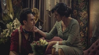 İnandırıcılığı ve samimiyetiyle izleyiciyi sarsan, bu yılın en çok konuşulan yerli dizisi Kulüp devam bölümleriyle 6 Ocak’ta Netflix’te