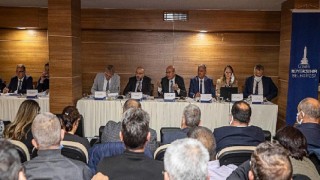 Soyer, ”Ekonomik krize rağmen yatırımlarımız sürecek”