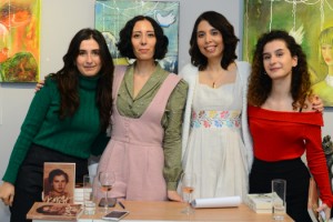 Vildan Tekin ve Müjgan Tekin’in kaleme aldığı Karadut Romanının Tanıtım Lansmanı ve İmza Etkinliği Büyük İlgi Gördü