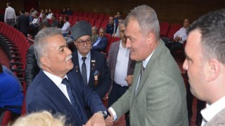 Başkan Uygur vefatının birinci yılında türkülerle anıldı