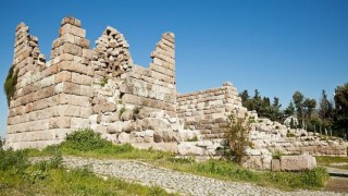 Antik Kenti Yapılaşmaya Açabilecek Karara Büyükşehir Dava Açıyor