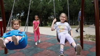 Baykoca Mahallesinde Çocuk Oyun Alanı Yenilenen Yüzüyle Hizmete Girdi