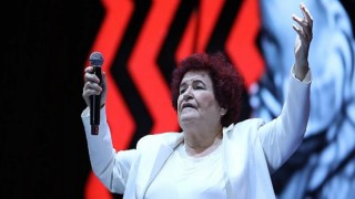 İstanbul Festivali’nde Selda Bağcan Unutulmaz Bir Konsere İmza Attı