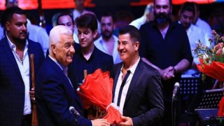 Altın Şarkılar Konseri’nin ilki Menteşe’de sahnelendi