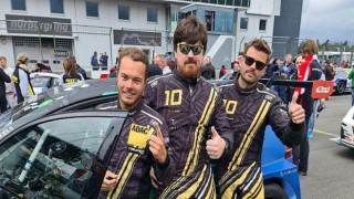 Emir Aşarı 12 saatlik yarışta ikinci olarak şampiyona liderliğini sürdürdü