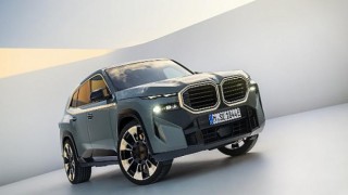 İlk Seri Üretim Hibrit Motorlu BMW M Otomobili BMW XM Yollara Çıkmaya Hazır
