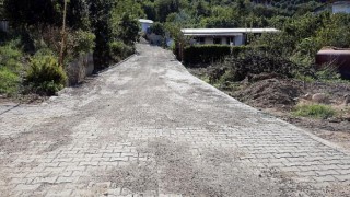 Mudanya’da Parke Kaplama ve Yol Çalışmaları Sürüyor