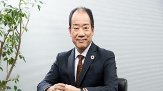 Gençler için ekonomi yaşlılar için iklim önemli