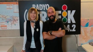 Radyo Trafik’in10 Kasım Özel Konuğu Ayşe Kulin Ulu Önder Atatürk’ü Anlattı