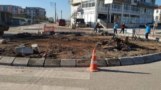 Başiskele Tınaztepe'de dönel kavşak yapıldı