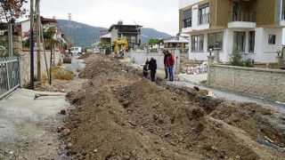 Didim Belediyesi Yol Yapım Çalışmalarını Sürdürüyor