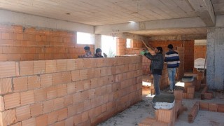 Antalya Büyükşehir Belediyesi ilçelerin eksiklerini tamamlıyor