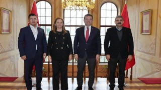 DİSK'ten İBB Başkanı Ekrem İmamoğlu'na Destek Ziyareti