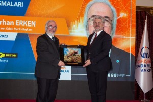 İTO Meclis Başkanı Erhan Erken; “Girişimcilik bir takım oyunudur”