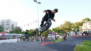 Karşıyaka'da Bir İlk: 'Pump Track Yarışı'