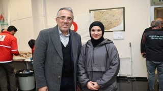 Nevşehir Belediyesi'nden Final Haftasında Öğrencilere İkram