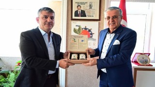 Pazarcılar Odası Başkanı'ndan Başkan Topaloğlu'na ziyaret