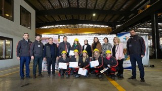 Sanayide Kadın Eli Projesi ile Kaymet te istihdama kazandırılan kadın çalışanlar sertifikalarını aldı