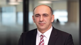 VakıfBank, FİDE Paketi ile 'dost eli uzatıyor