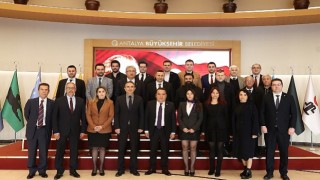 Başkan Böcek, Antalya Meslek Odaları Başkanlarıyla buluştu