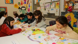 Cumhuriyetin 100 Çocuğu İle Yarıyıl Sanat Atölyeleri Düzenledi