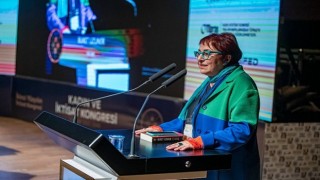 Kadınlar için temsilde eşitlik vurgusu