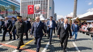 İzmirde 19 Mayıs coşkusu