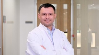 Psikiyatri Uzmanı Doç. Dr. Serdar Nurmedov NP Feneryolu Tıp Merkezinde hasta kabulüne başladı