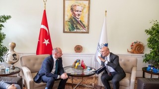 Soyer Ukraynanın İstanbul Başkonsolosu Nedilskyii ağırladı