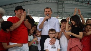 Zeytinburnunda apos Karne Sevinci Şenlikle Kutlandı