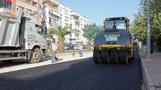 Antalya Büyükşehir yolları yenilemeye devam ediyor 