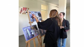 Ege Üniversitesinde “Cumhuriyet Modası” Sergilendi