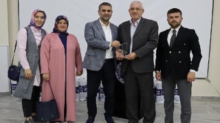 Kandıra Belediye Başkanı Turan 31 emekli personeli ile bir araya geldi