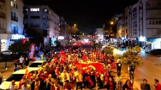 Narlıdere, 100. Yılda Cumhuriyet Ateşi ile aydınlandı
