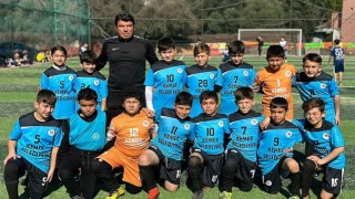 Kemer Belediyesi Futbol Okulundan hazırlık maçında bir düzine gol