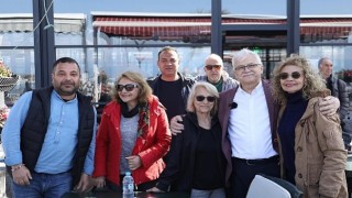 Başkan Deveciler İskele Mahallesinde Vatandaşlarla Buluştu