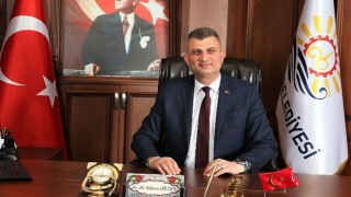 Gölcük Belediye Başkanı Ali Yıldırım Sezer, yayınladığı mesajda, “18 Mart Şehitleri Anma Günü ve Çanakkale Deniz Zaferinin 109. yıl dönümü kutlu olsun” dedi