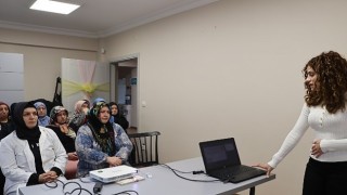 Maltepeli kadınlara “Ailede Psikolojik Dayanıklılık” eğitimleri verildi