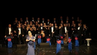 Nilüfer Belediyesi Türk Sanat Müziği Korosundan unutulmaz konser
