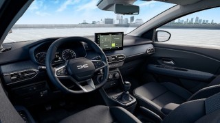 Yeni Dacia Sandero Avantajlı Fiyatıyla ve Göz Alıcı Tasarım Detaylarıyla Yollarda