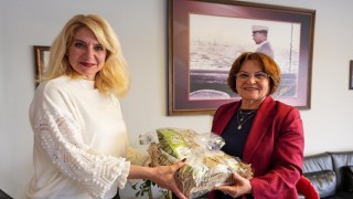 Başkan Hatice Gençay, Deniz Ulaşımında Yeni Dönem İçin İZDENİZ ile Bir Araya Geldi