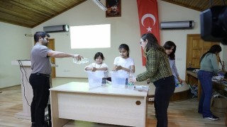 Büyükşehir Belediyesi çocuklara suyun önemini anlatıyor