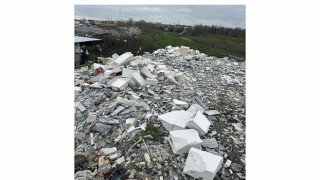 Çevreyi kirletti zabıtaya yakalandı!