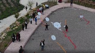 Hıdırellez Coşkusu Gökyüzüne Taşındı