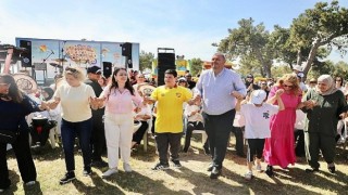Menderes Uçurtmalarla Rengarenk